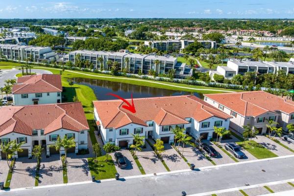 6758 Broadwater Ln, Lake Worth, Florida 33467, image 1