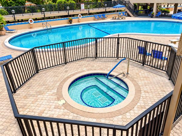 Palm Lakes, 357 N Rock Island Rd #407, Margate, Florida 33063, image 1