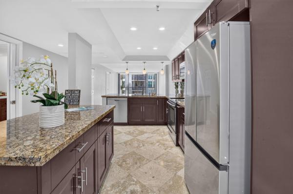 Boca Bayou, 20 Royal Palm Way #3010, Boca Raton, Florida 33432, image 1