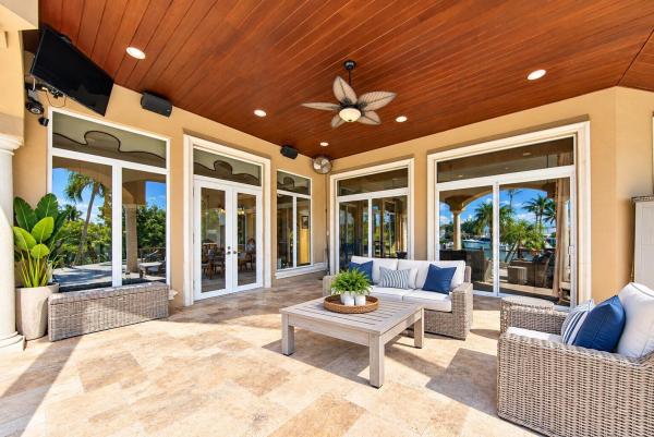 Lighthouse Point Residential, 2311 NE 35th St, Lighthouse Point, Florida 33064, image 1