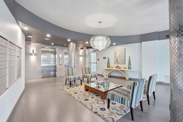 Le Cercle By The Beach, 3250 NE 28th St #104, Fort Lauderdale, Florida 33308, image 1