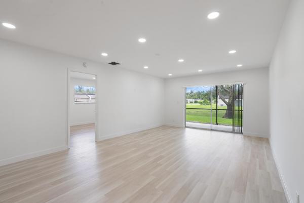 Golden Lakes Village, 100 Lake Rebecca Dr, West Palm Beach, Florida 33411, image 1