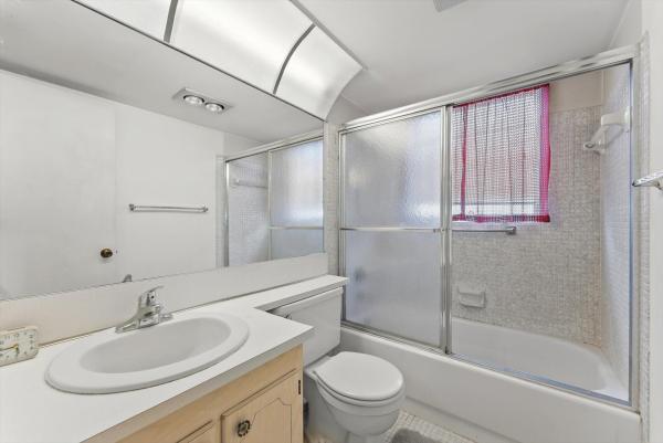 256 Markham L, Deerfield Beach, Florida 33442, image 1