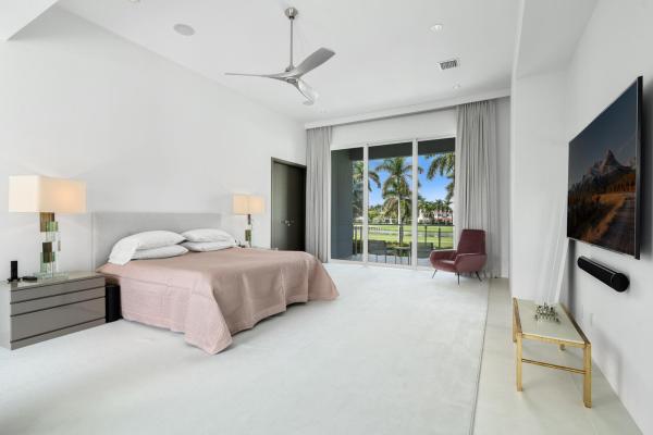 Royal Palm Yacht & Country Club, 1900 Sabal Palm Dr, Boca Raton, Florida 33432, image 1