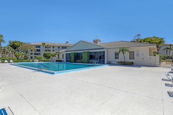 Whitehall, 3650 Whitehall Dr #201, West Palm Beach, Florida 33401, image 1