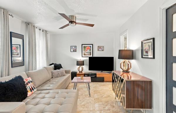 Poinciana By The Sea, 4629 Poinciana St #306, Lauderdale By The Sea, Florida 33308, image 1