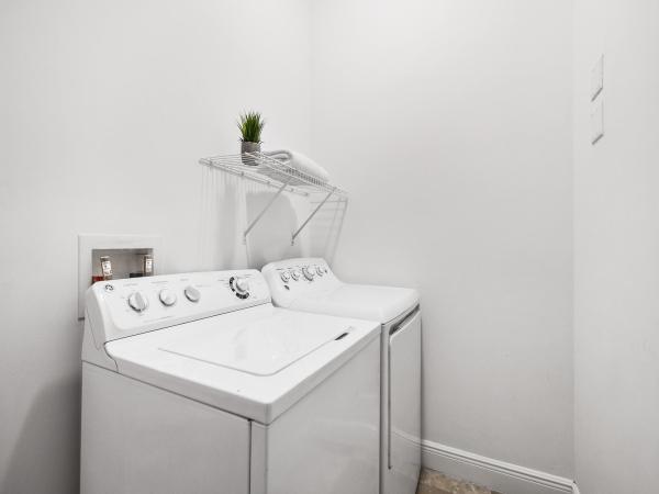 Lake Ridge, 1226 NE 14th Ave, Fort Lauderdale, Florida 33304, image 1