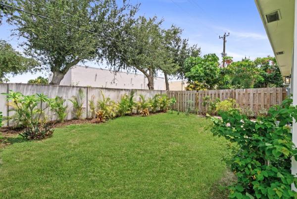 Boca Woods, 2600 NE 5th Ave, Boca Raton, Florida 33431, image 1