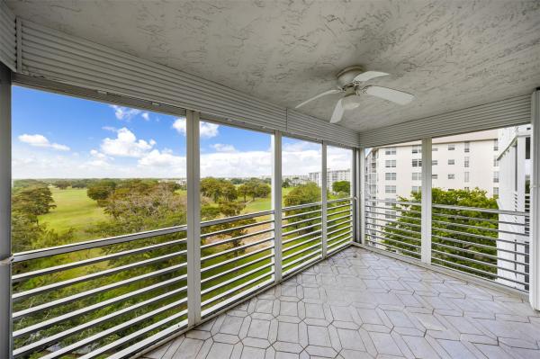 Palm-Aire Country Club 10, 625 Oaks Dr #802, Pompano Beach, Florida 33069, image 1