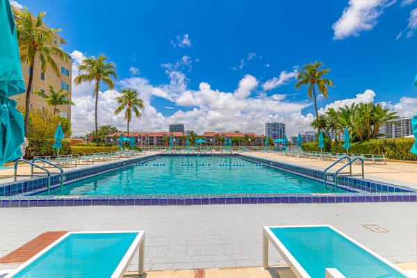 3800 S Ocean Dr #906, Hallandale Beach, Florida 33019, image 1