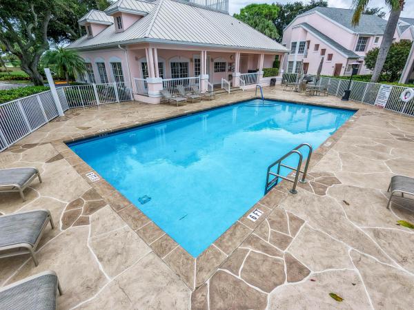 302 Muirfield Ct #302A, Jupiter, Florida 33458, image 1