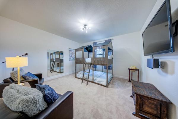 8832 Sea Chase Dr, Lake Worth, Florida 33467, image 1