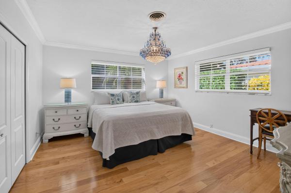 Royal Oaks Hills, 840 SW 2nd St, Boca Raton, Florida 33486, image 1