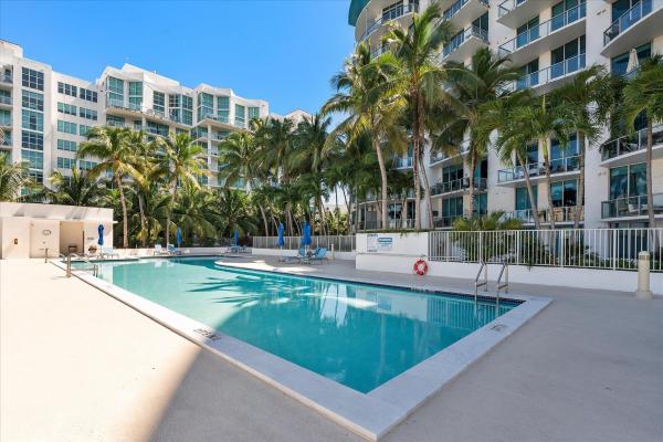 Uptown Marina Lofts, 3029 NE 188th St #610, Aventura, Florida 33180, image 1