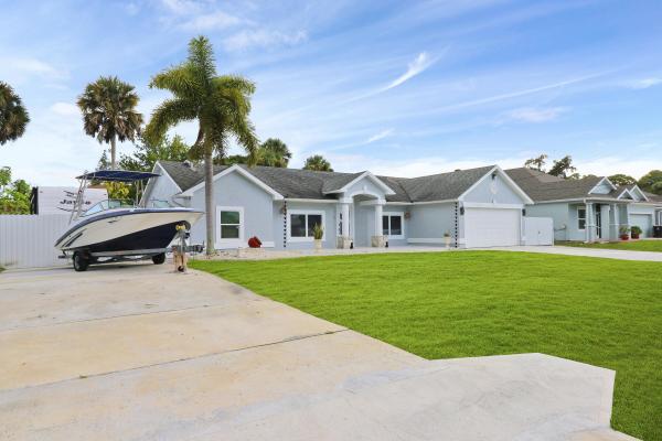 Hidden Oaks, 2008 SW Import Dr, Port St. Lucie, Florida 34953, image 1