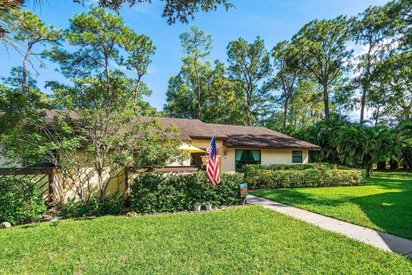 Strathmore Gate, 144 Karanda Ct, Royal Palm Beach, Florida 33411, image 1