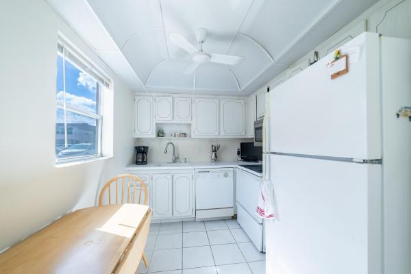 Saxony At Kings Point, 305 Saxony G, Delray Beach, Florida 33446, image 1