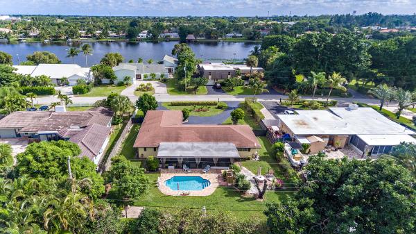 7315 W Lake Dr, Lake Clarke Shores, Florida 33406, image 1