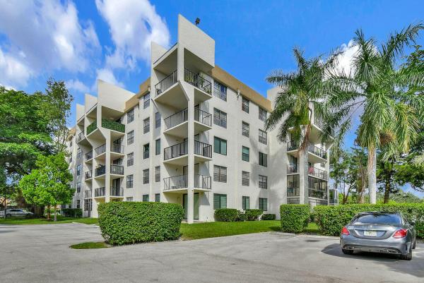 The Gate, 6190 Woodlands Blvd #107, Tamarac, Florida 33319, image 1