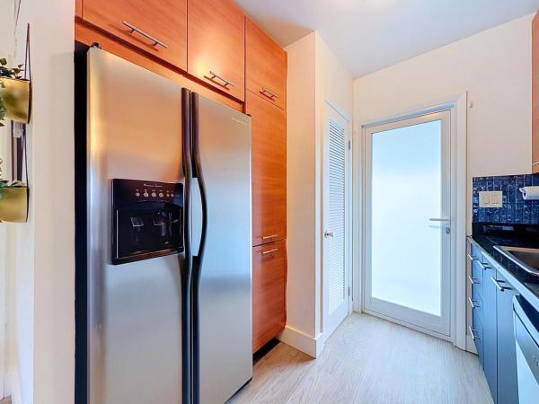 Le Cercle By The Beach, 3250 NE 28th St #110, Fort Lauderdale, Florida 33308, image 1