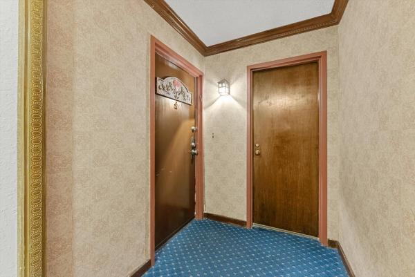 International Village At Inverrary, 3730 Inverrary Dr #2L, Lauderhill, Florida 33319, image 1
