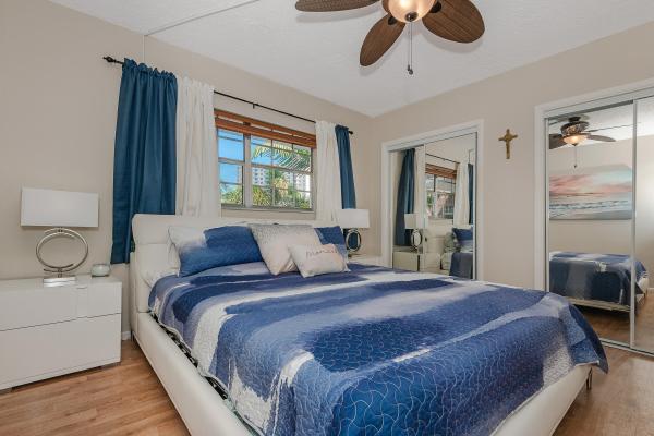 Isle Of Paradise, 465 Paradise Isle Blvd #202, Hallandale Beach, Florida 33009, image 1