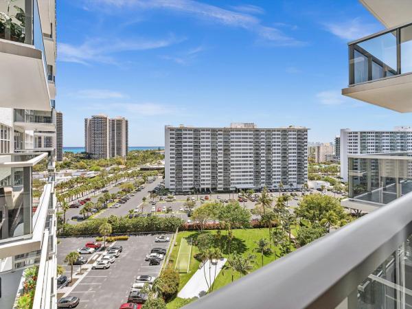 Coral Ridge Towers East, 3300 NE 36th St #1219, Fort Lauderdale, Florida 33308, image 1