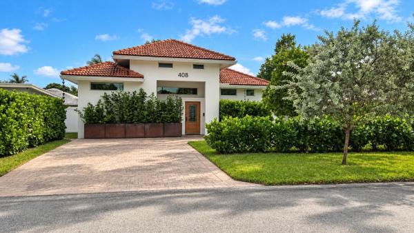 Beachway Manor, 408 NE 23rd Ave, Pompano Beach, Florida 33062, image 1
