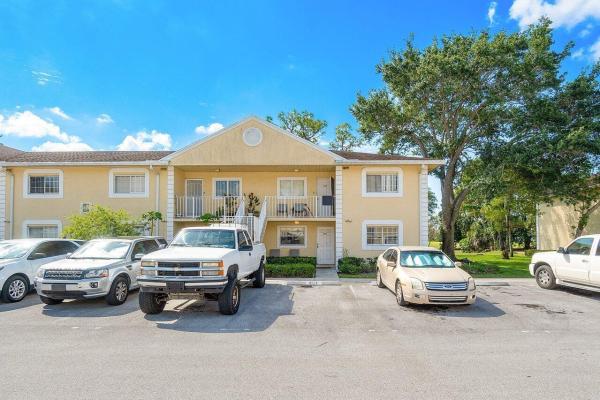 Palm Beach Trace, 804 Palm Beach Trace Dr, Royal Palm Beach, Florida 33411, image 1