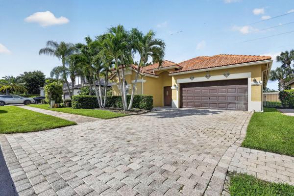 Gateway Gardens, 8085 Saw Palmetto Ln, Boynton Beach, Florida 33436, image 1