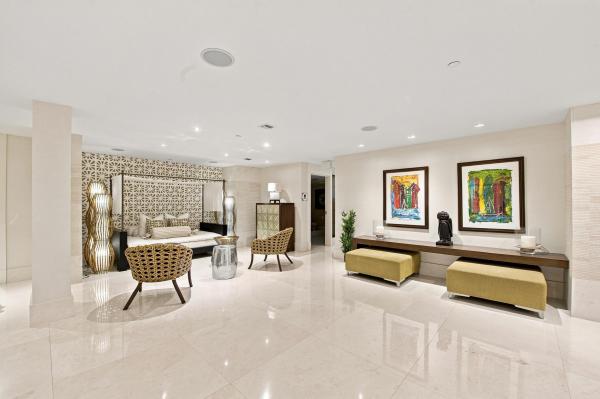 Dolce Vita, 155 Ocean Ave #502, Palm Beach Shores, Florida 33404, image 1