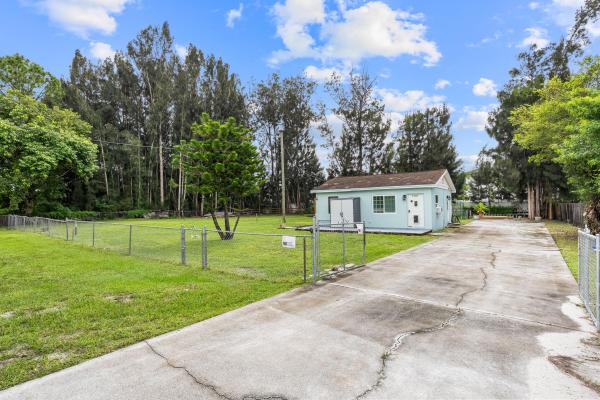 Palm Beach Farms, 6368 Bishoff Rd, West Palm Beach, Florida 33413, image 1