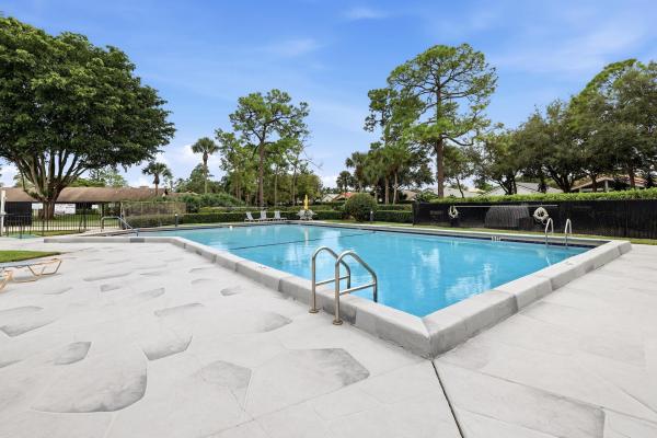 Strathmore Gate West, 259 Deerfield Ct, Royal Palm Beach, Florida 33411, image 1
