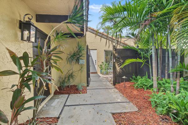 Patios Del Mar, 5987 Patio Dr, Boca Raton, Florida 33433, image 1
