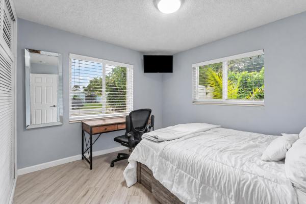 North Palm Beach Village, 949 Laurel Rd, North Palm Beach, Florida 33408, image 1