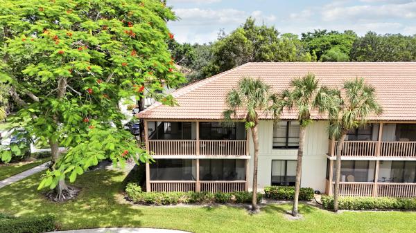 606 Brackenwood Cv, Palm Beach Gardens, Florida 33418, image 1