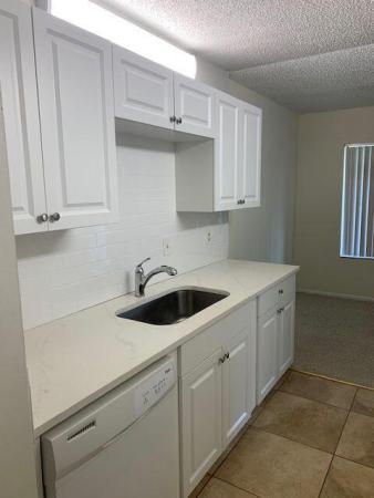 Pines Of Jupiter Tequesta, 150 Pineview Rd #B8, Jupiter, Florida 33469, image 1