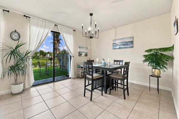 4244 SW 164th Ct, Unincorporated Dade County, Florida 33185, image 1