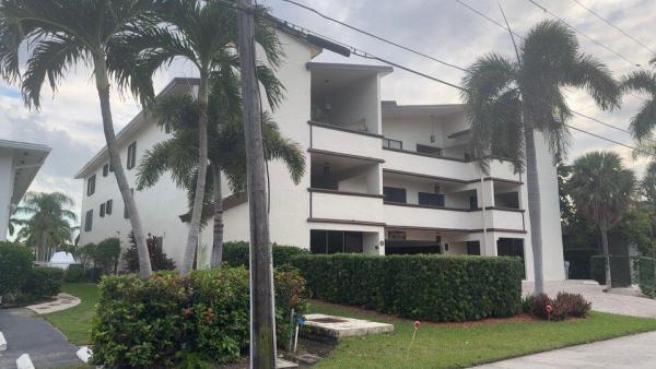 Pelican Harbor, 3208 SE 12th St #301, Pompano Beach, Florida 33062, image 1