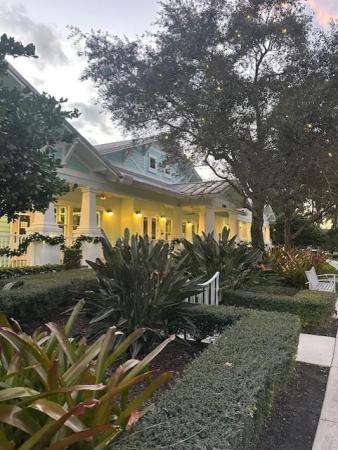 Windsor Park At Abacoa, 1143 N Community Dr, Jupiter, Florida 33458, image 1
