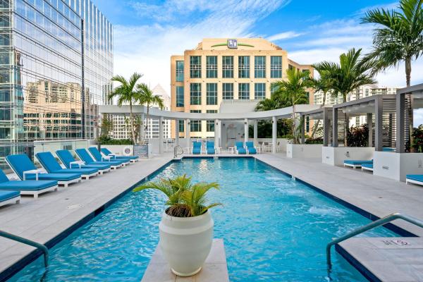 100 Las Olas, 100 E Las Olas Blvd #2404, Fort Lauderdale, Florida 33301, image 1