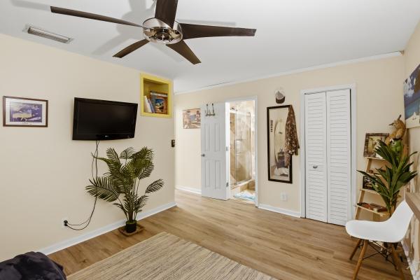 Loch Lomond, 3200 NW 5th Ter #5, Pompano Beach, Florida 33064, image 1