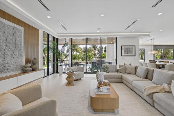 Coral Key Villas, 4730 NE 22nd Ave, Lighthouse Point, Florida 33064, image 1