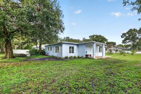 Sunset Park, 3171 Dame Rd, Fort Pierce, Florida 34981, image 1