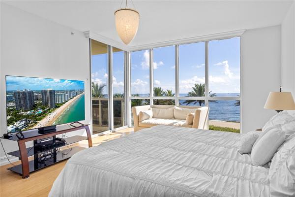 L'Hermitage, 3200 N Ocean Blvd #401, Fort Lauderdale, Florida 33308, image 1