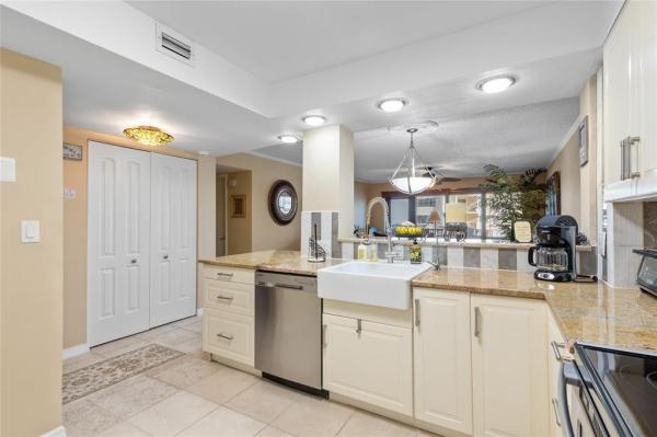 Sea Ranch Club B, 5000 N Ocean Blvd #804, Lauderdale By The Sea, Florida 33308, image 1