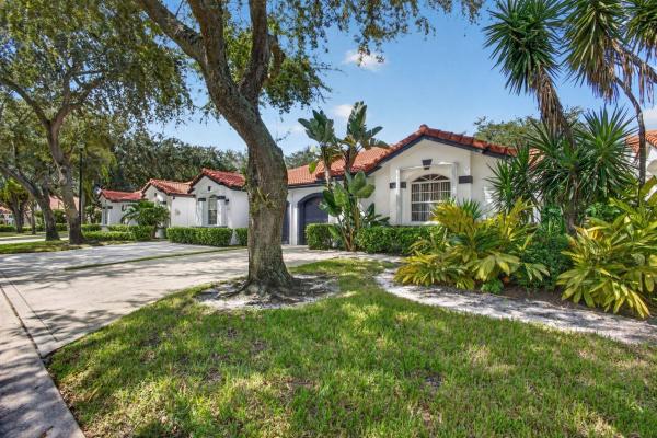 Villa San Remo, 18413 Via Di Verona, Boca Raton, Florida 33496, image 1