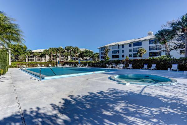 Whitehall, 3710 Whitehall Dr #401, West Palm Beach, Florida 33401, image 1