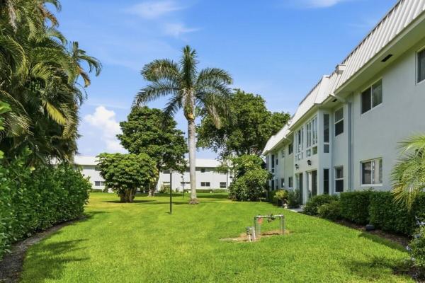 Colonial Club, 20 Colonial Club Dr #202, Boynton Beach, Florida 33435, image 1