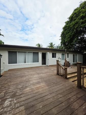 Middle River Estates, 1432 NE 27th St, Wilton Manors, Florida 33334, image 1